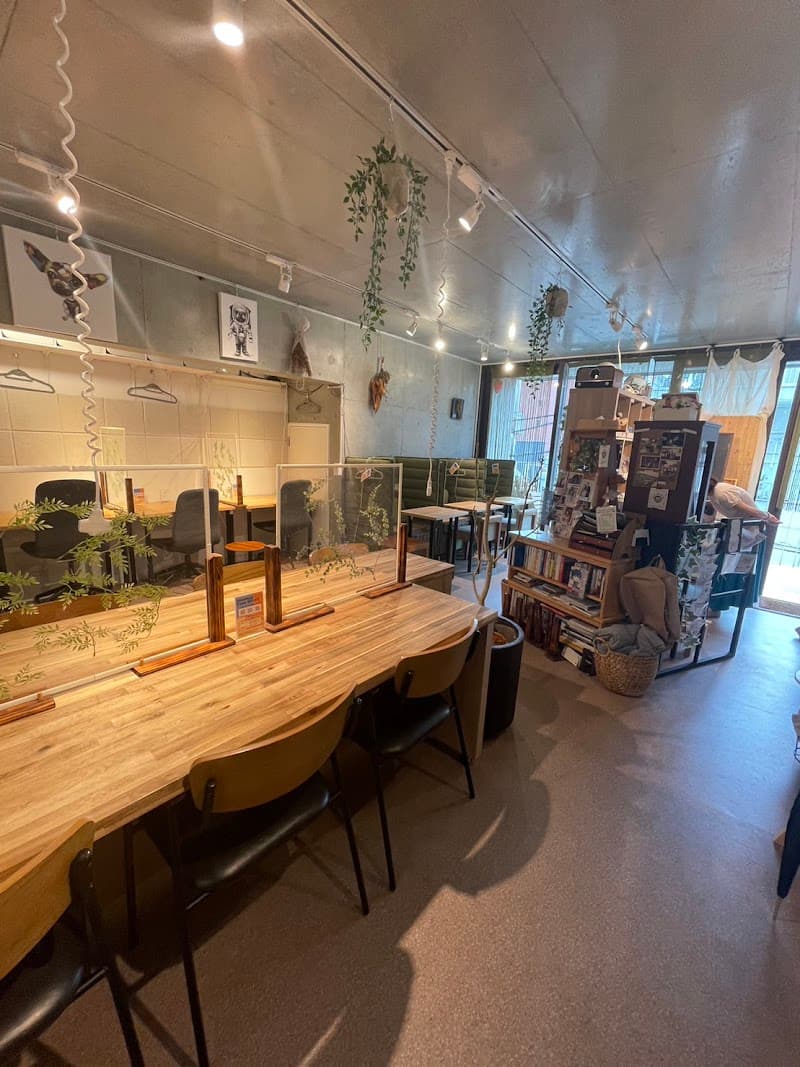 ドロップイン専門 |コワーキングカフェKOKO PLUS - Coworking, a0000000-0000-0000-0000-000000000021