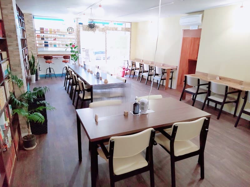 Osakiブックカフェ - Coworking, a0000000-0000-0000-0000-000000000015