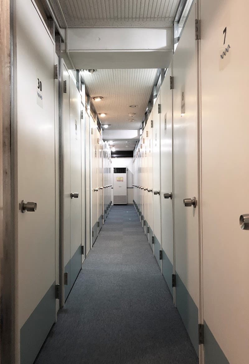 シートランクルームSasazuka店 - Coworking, a0000000-0000-0000-0000-000000000021