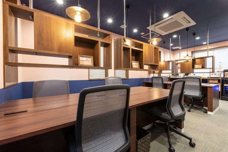 BIZcomfortYoyogi - Coworking, a0000000-0000-0000-0000-000000000011