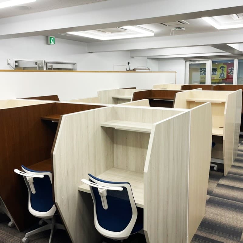 Grit Study Space - Coworking, a0000000-0000-0000-0000-000000000031