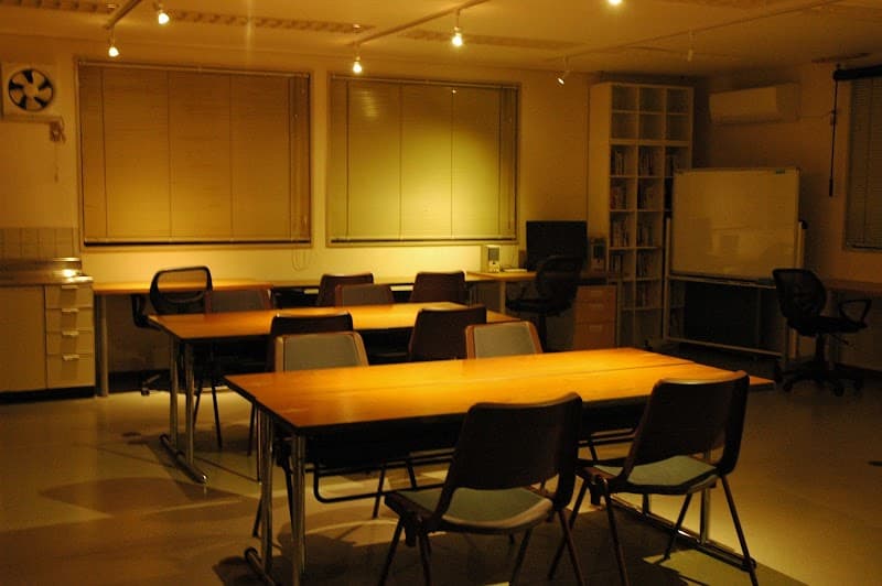 Innovative Coworking Space ラボこうふ - Coworking Space, a0000000-0000-0000-0000-000000002001