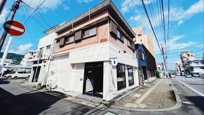 Living AMAMI(奄美の中心地にあるコワーキングスペース) - Coworking Space, a0000000-0000-0000-0000-000000001404