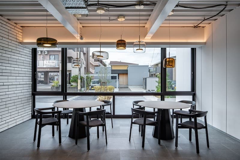 イノベーターズビレッジ - Coworking, a0000000-0000-0000-0000-000000001902