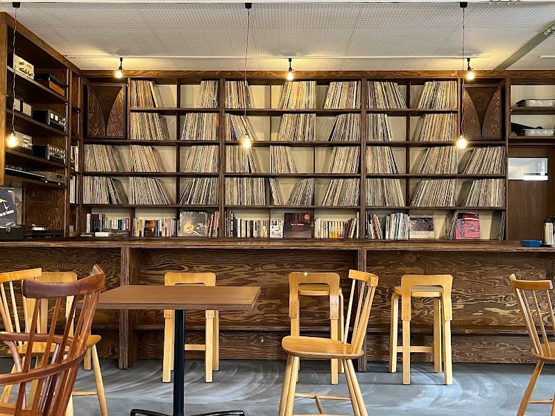 音楽喫茶 the OLD GREY - Coworking Space, a0000000-0000-0000-0000-000000001902